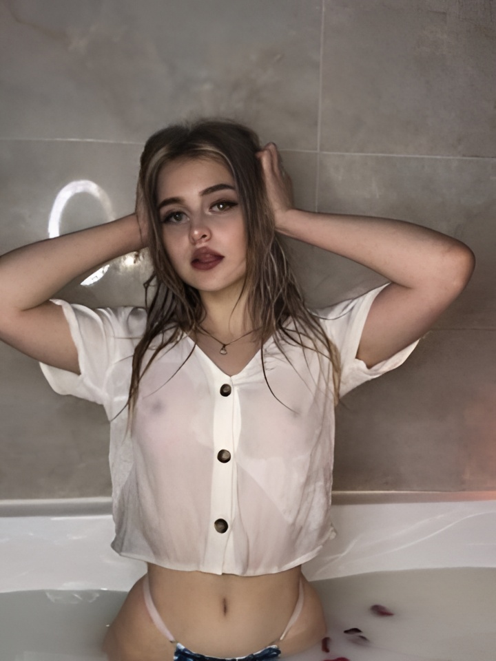 Илона привлекальеная девушка из Балахны цена от 5000 руб