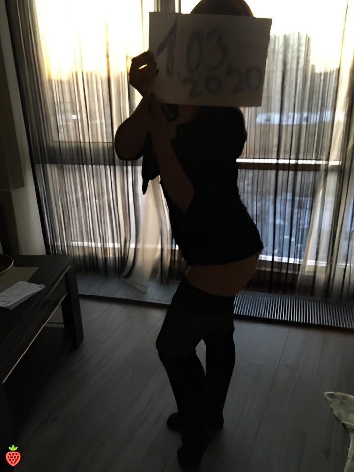 Индивидуалка Агата, доступна для личного знакомства от 10000 руб