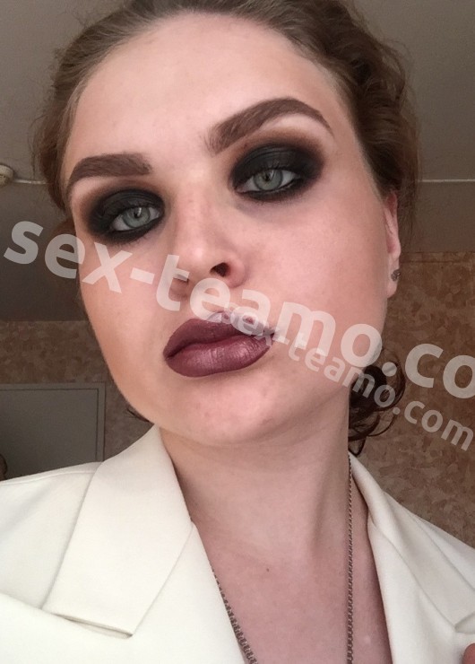 Елена привлекательная девушка из Балахны цена от 3000 руб