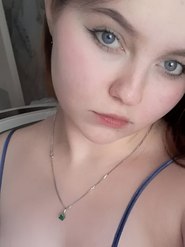 Роксана привлекательная девушка из Балахны цена от 10000 руб