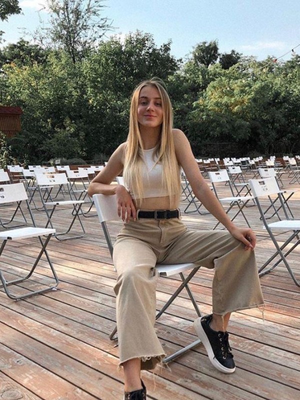 🎥 ДАРЬЯ привлекательная девушка из Балахны цена от 5000 руб